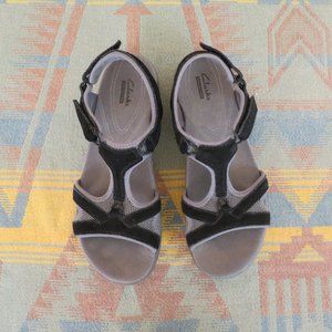 Clarks Black Leather & Mesh Sandals 9